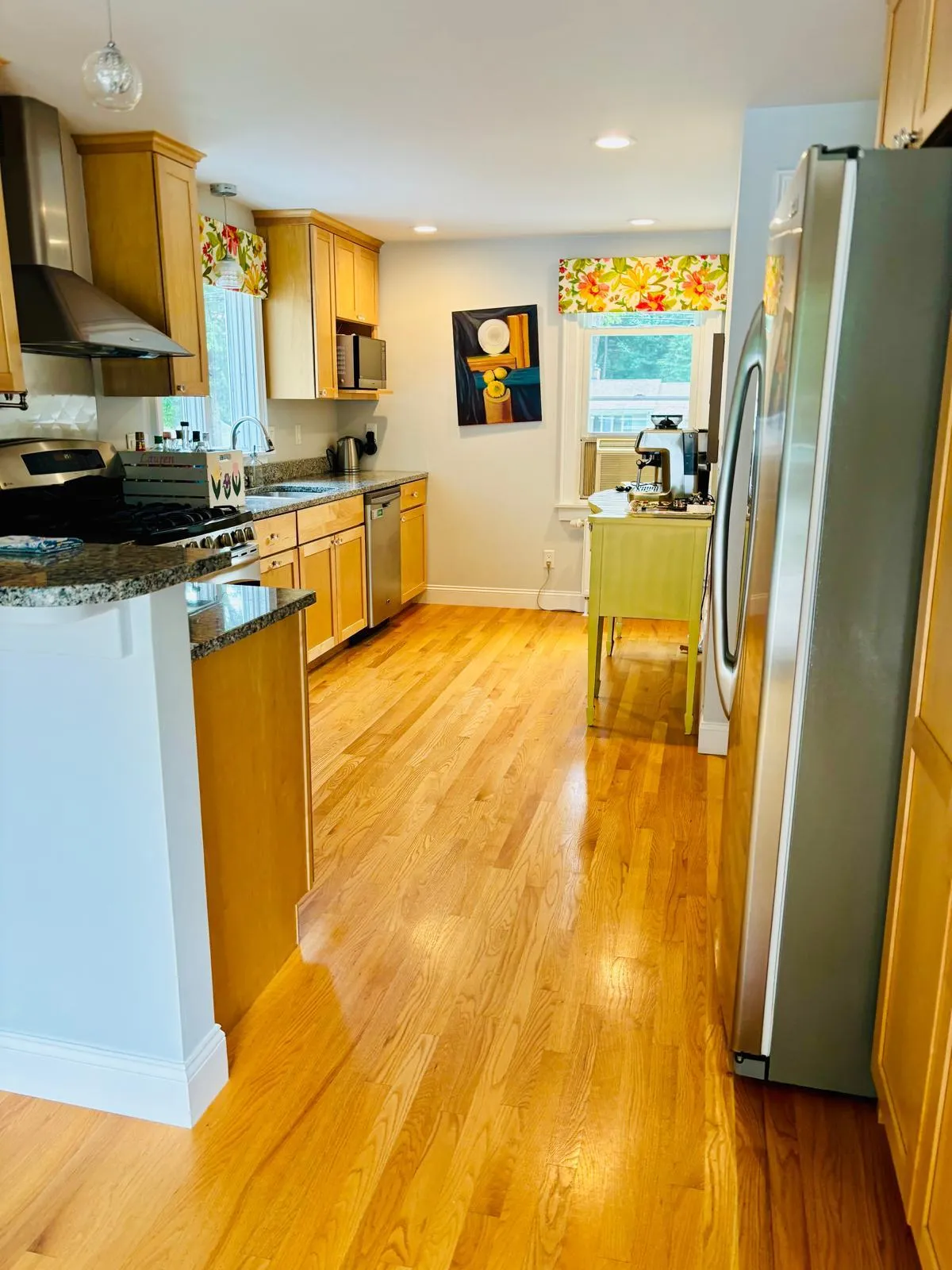 Airbnb turnover cleaning in Springfield, MA